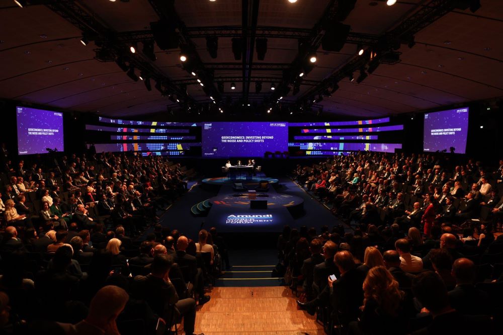 Amundi Drives Global Investment Dialogue
