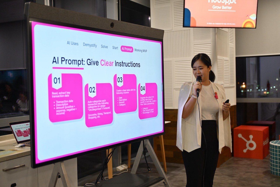 Money-Diaries-Vivienne-Khoo-2.jpeg